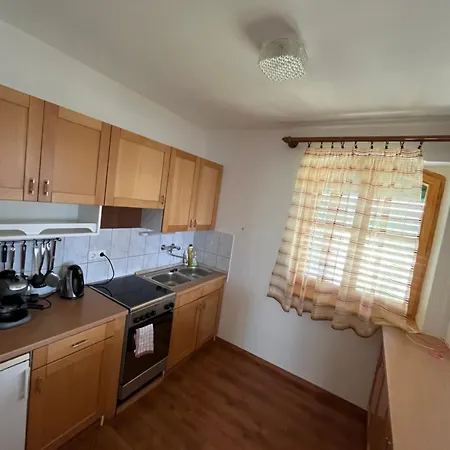 Holiday home Szasza *