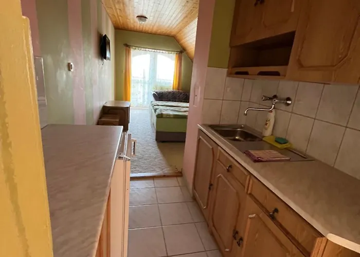 Szasza Сasa de vacaciones Ábrahámhegy